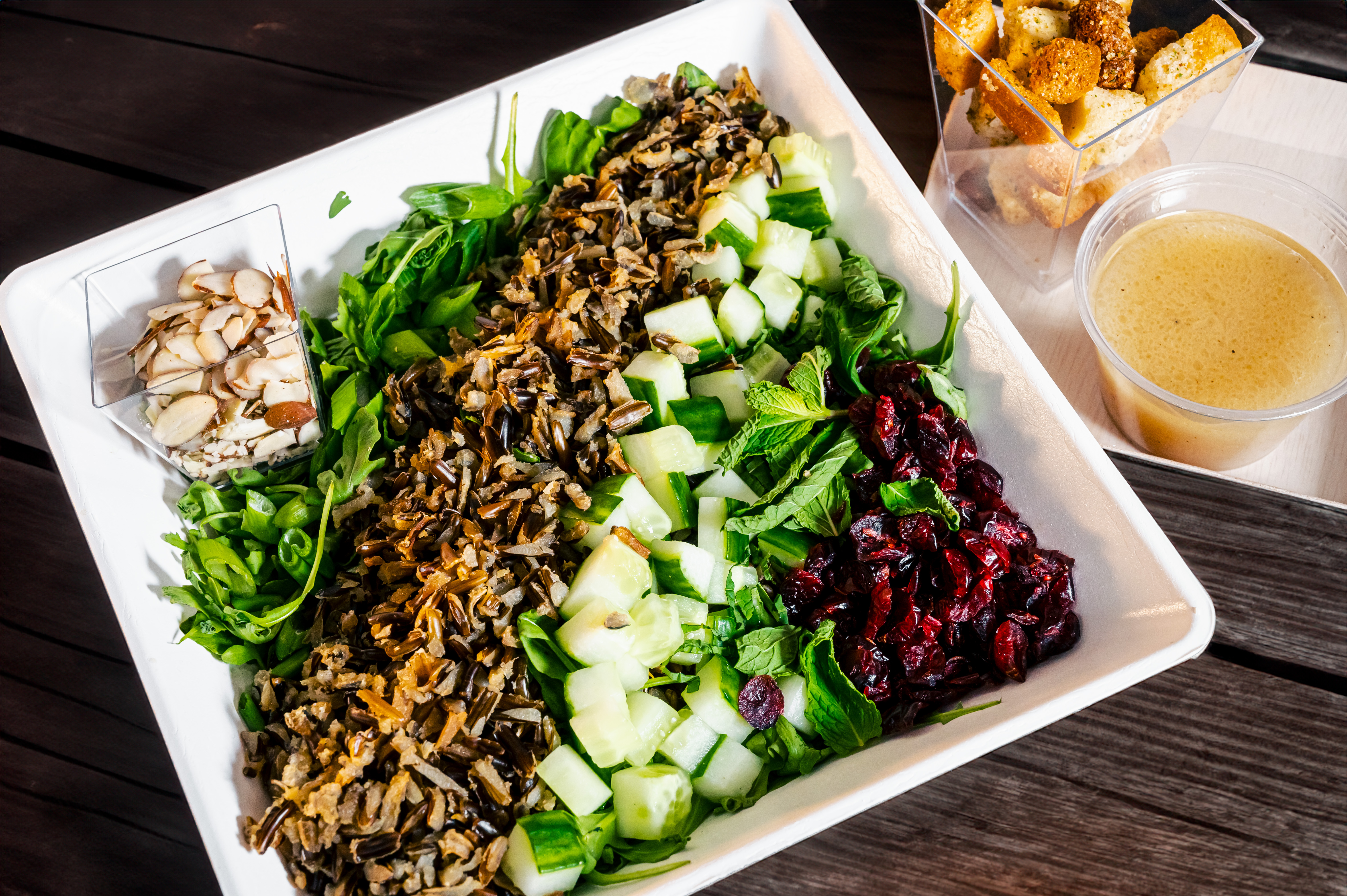 Premium in-flight dining presentation from our gallery